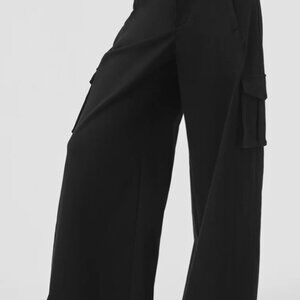 Show Off Cargo Wide Leg Trouser (Regular)